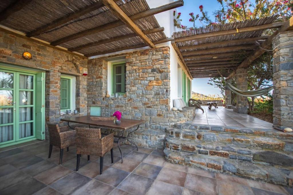 To Armiro Boutique Houses Plaka  Exterior photo