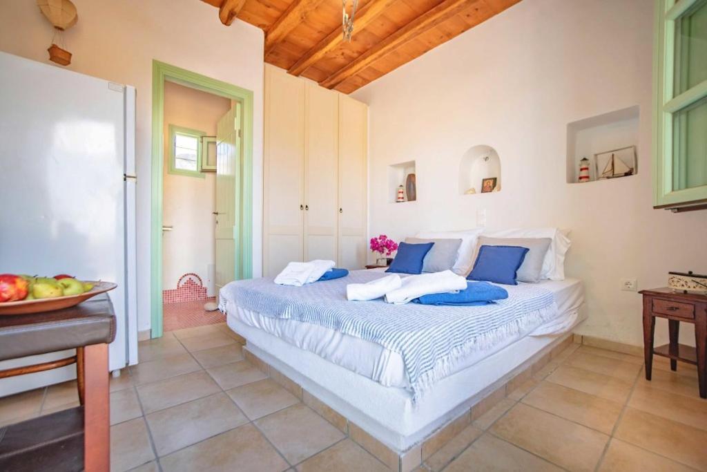 To Armiro Boutique Houses Plaka  Exterior photo